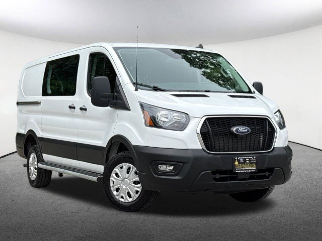 Certified 2025 Ford Transit 250 Low Roof w/ Exterior Upgrade Package RWD image 18