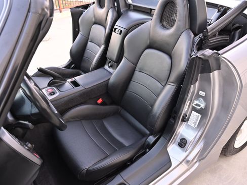 Used 2001 Honda S2000 image 20