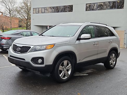 Used 2013 Kia Sorento EX w/ Premium Plus Pkg image 3