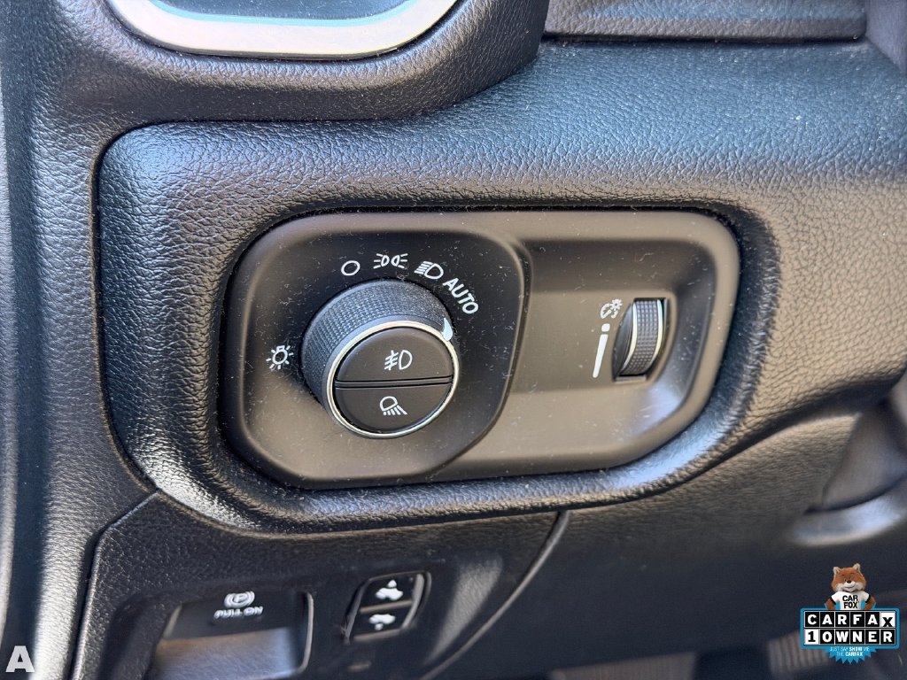 Used 2021 RAM 1500 Big Horn AWD/4WD image 11