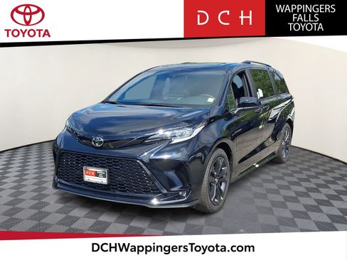 New 2026 Toyota Sienna Platinum AWD/4WD image 1
