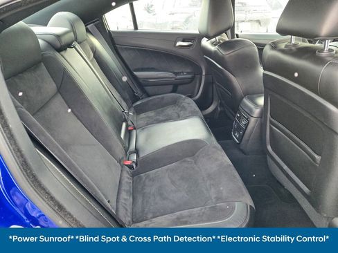 Used 2022 Dodge Charger R/T w/ Plus Group image 17