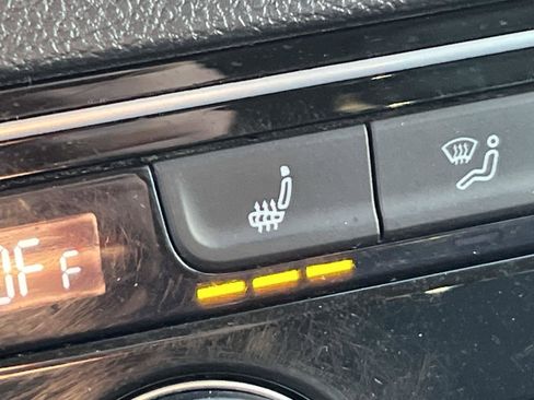 Used 2022 Volkswagen Atlas SE image 18