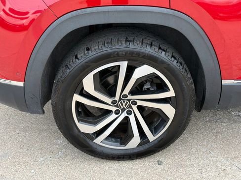 Used 2020 Volkswagen Atlas Cross Sport SEL Premium AWD/4WD image 52