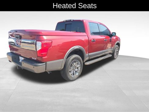 Used 2018 Nissan Titan Platinum Reserve w/ Platinum Utility Package AWD/4WD image 7
