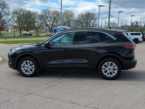 Used 2024 Ford Escape Active w/ Tech Pack #2 AWD/4WD image 5