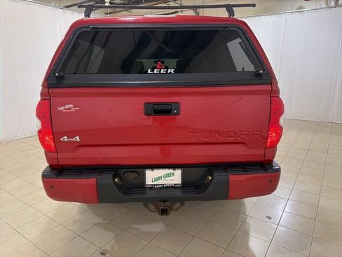 Used 2015 Toyota Tundra Limited w/ Limited Premium Package AWD/4WD image 5