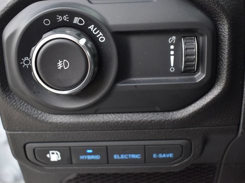 Certified 2025 Jeep Wrangler Unlimited Sport S 4xe AWD/4WD image 15