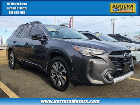Used 2023 Subaru Outback Limited image 1