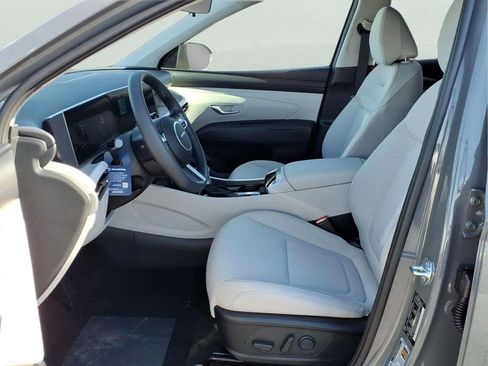 New 2026 Hyundai Tucson SEL FWD image 9