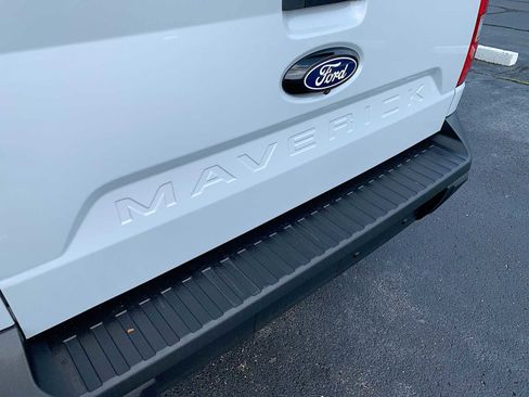 Used 2025 Ford Maverick XL w/ Equipment Group 101A AWD/4WD image 27