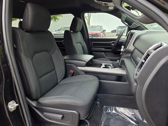 Used 2025 RAM 1500 Big Horn AWD/4WD image 19