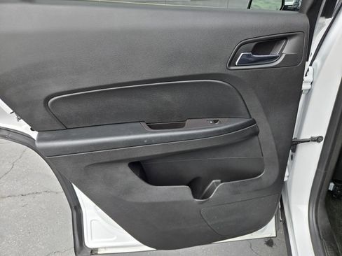 Used 2017 GMC Terrain SLE image 21