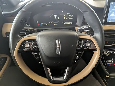 Certified 2021 Lincoln Corsair Reserve image 18