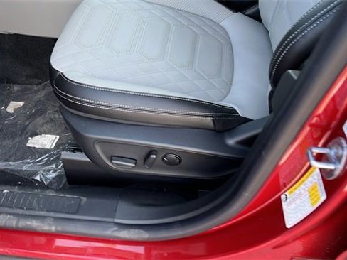 Used 2024 Ford Escape SE w/ PHEV Premium Package FWD image 29