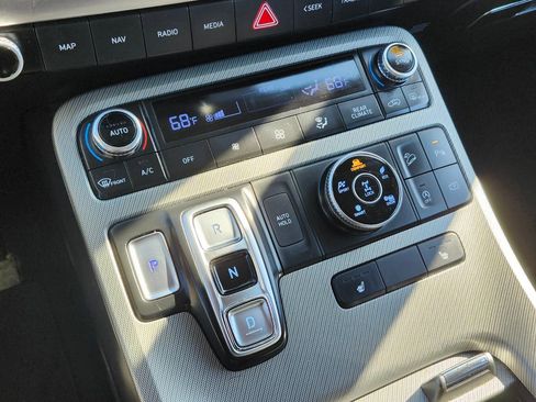 Used 2023 Hyundai Palisade SEL image 22