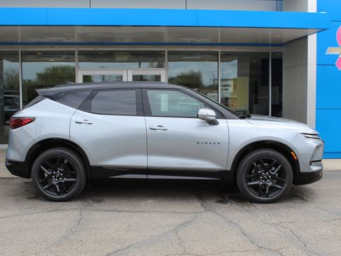 New 2026 Chevrolet Blazer RS w/ Driver Confidence II Package AWD/4WD image 2