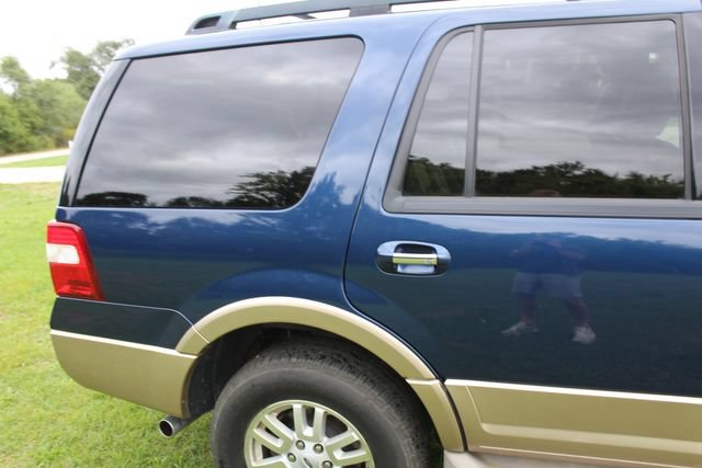 Used 2011 Ford Expedition XLT w/ 203A Rapid Spec Order Code AWD/4WD image 9