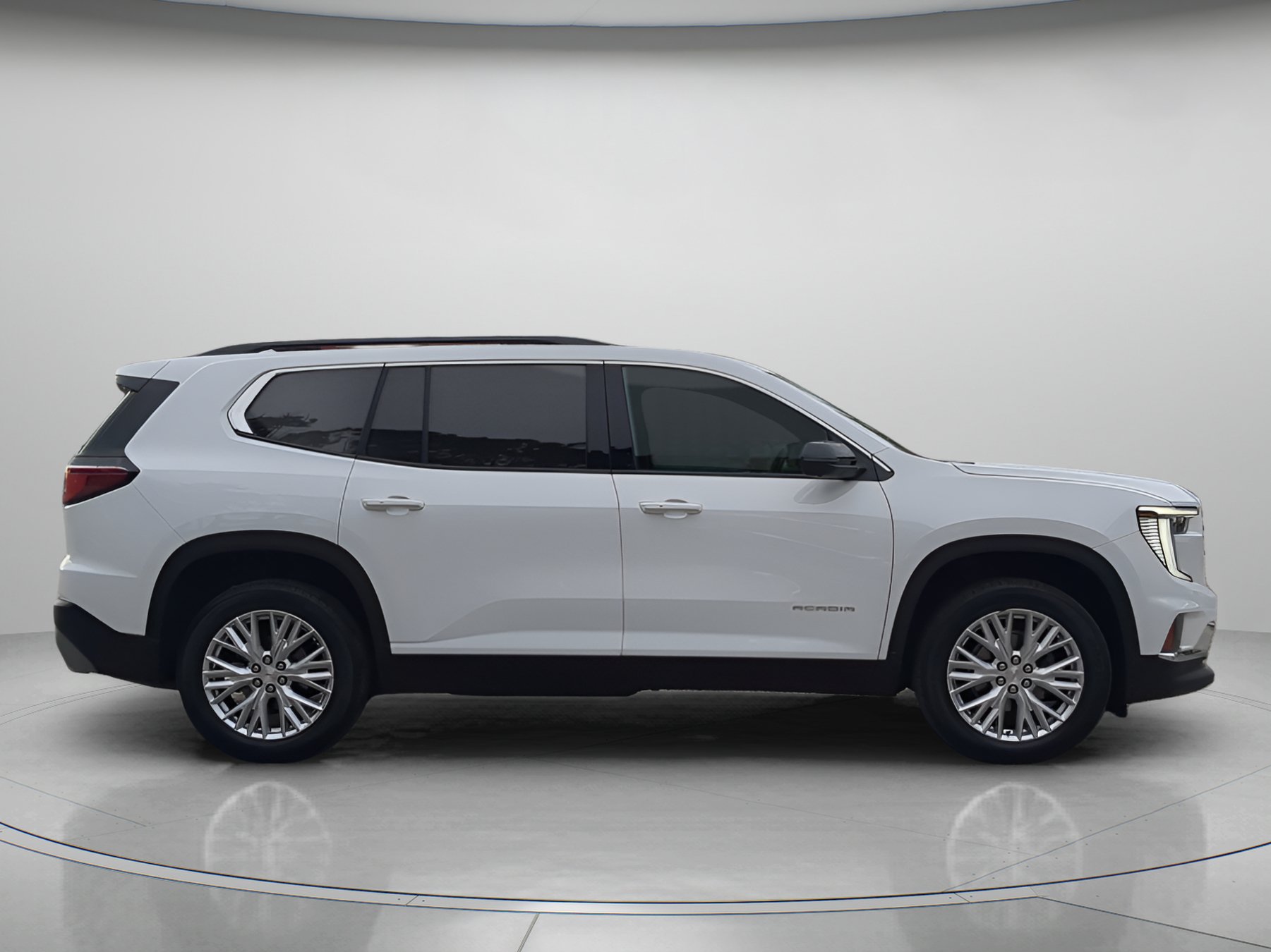 Used 2026 GMC Acadia Elevation w/ Elevation Premium Package FWD image 39
