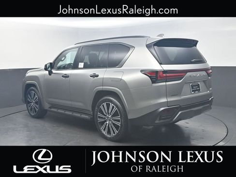 New 2026 Lexus LX 600 4WD w/ Luxury Package image 7