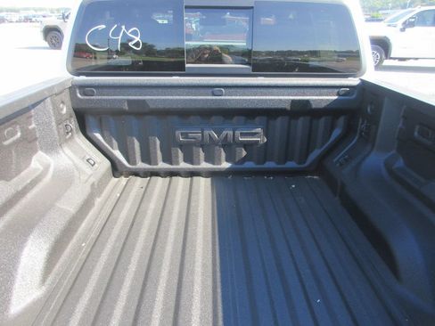 New 2026 GMC Canyon Denali AWD/4WD image 6