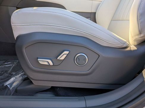 New 2026 Hyundai Santa Fe SEL image 17