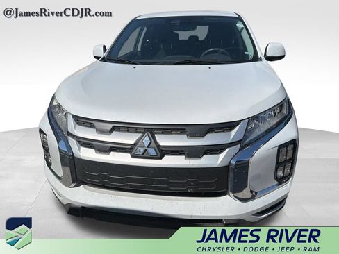 Used 2024 Mitsubishi Outlander Sport AWD image 3