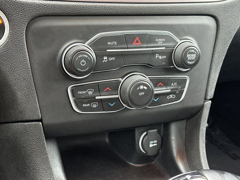 Used 2023 Dodge Charger SXT image 18