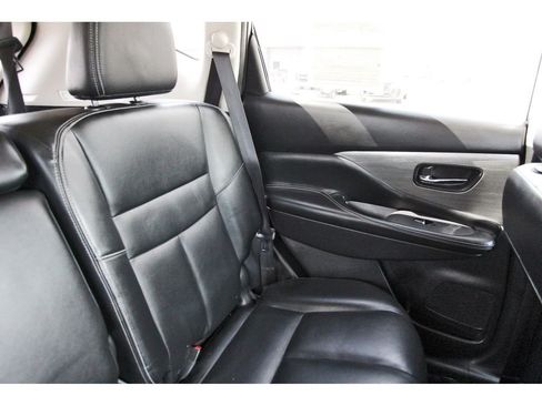Used 2018 Nissan Murano SL w/ Cargo Package FWD image 12