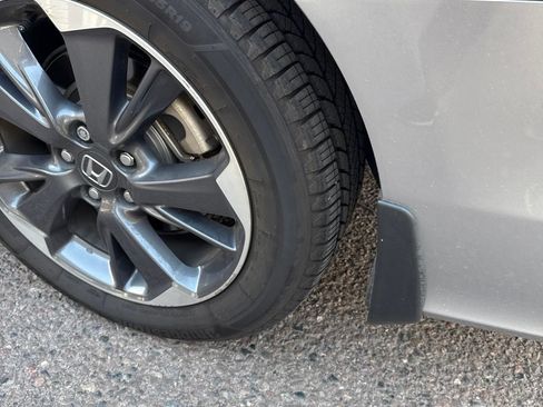 Used 2023 Honda Odyssey Elite image 8