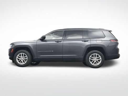 Used 2023 Jeep Grand Cherokee L Laredo image 38