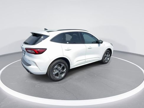 Used 2023 Ford Escape ST-Line image 8