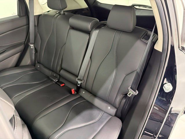Used 2025 Acura RDX w/ Technology Package AWD/4WD image 16