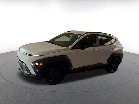 Used 2026 Hyundai Kona SEL Sport FWD image 8