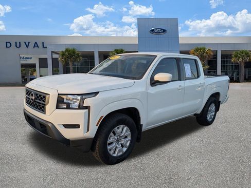 Used 2022 Nissan Frontier SV image 7