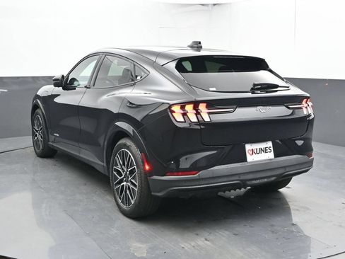 Used 2025 Ford Mustang Mach-E Premium AWD/4WD image 11