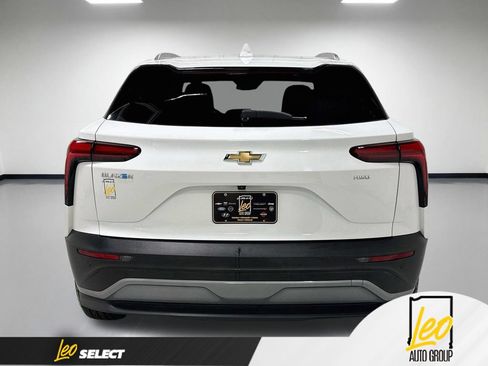 Used 2024 Chevrolet Blazer EV LT AWD/4WD image 9