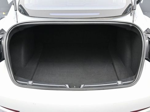 Used 2018 Tesla Model 3 Long Range image 14