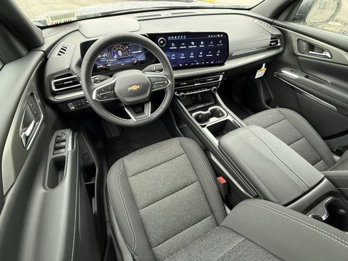 New 2026 Chevrolet Traverse LT image 19
