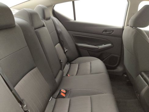 Used 2024 Nissan Altima 2.5 SV image 19