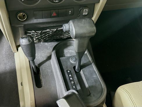 Used 2010 Jeep Wrangler Sport image 21