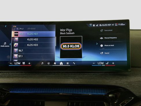 Used 2026 BMW 330i Sedan w/ M Sport Package RWD image 15