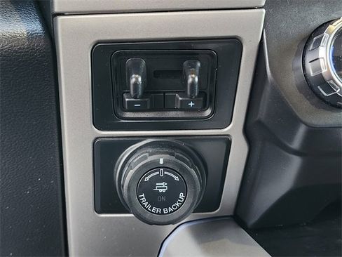 Certified 2022 Ford F250 Lariat w/ Chrome Package image 26