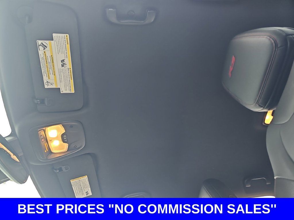 Used 2024 Chevrolet TrailBlazer RS w/ Convenience Package AWD/4WD image 30