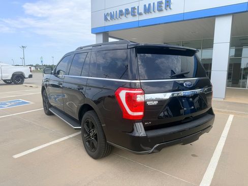 Used 2020 Ford Expedition XLT w/ Equipment Group 202A AWD/4WD image 7