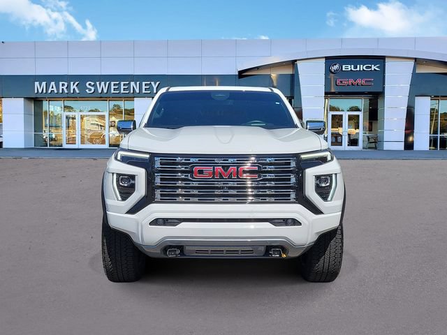 Used 2025 GMC Canyon Denali AWD/4WD image 2