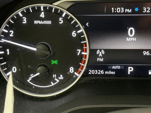 Used 2024 Nissan Pathfinder S image 13