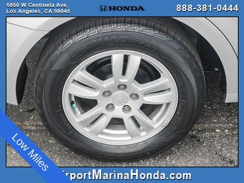 Used 2015 Chevrolet Sonic LT FWD image 17