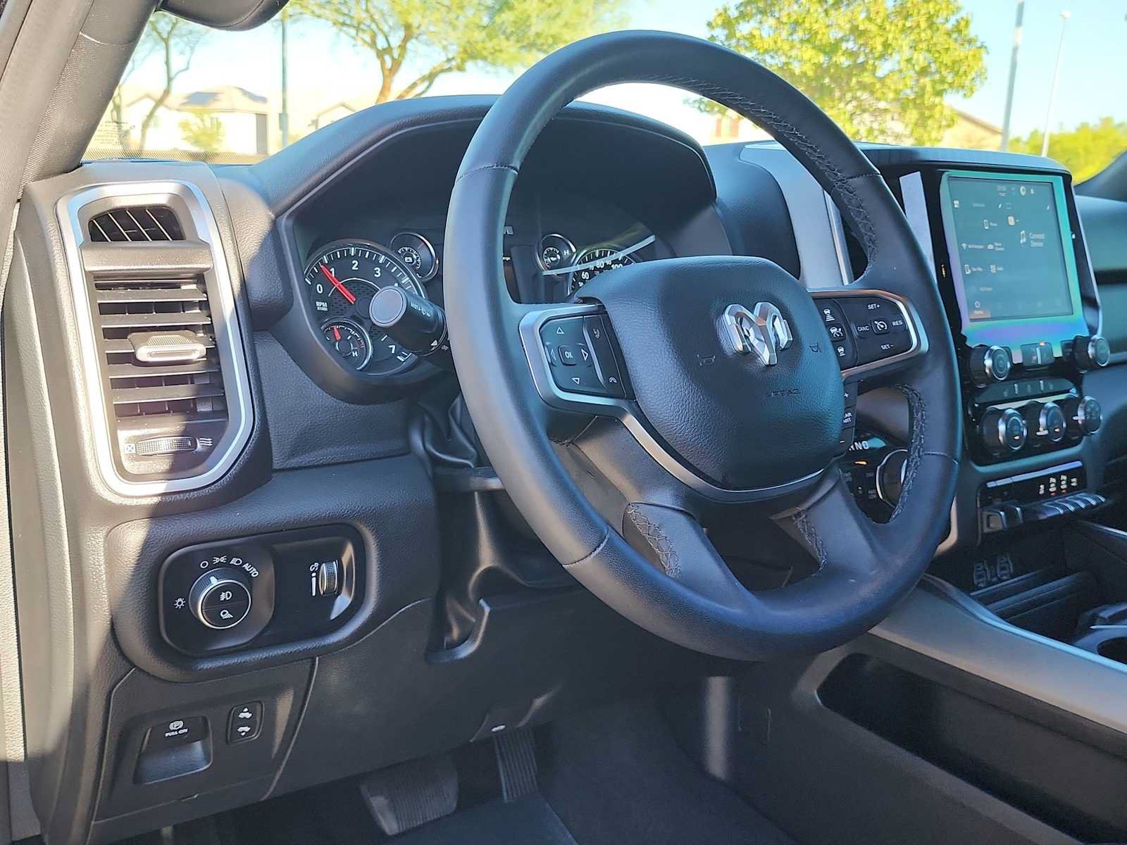 Used 2025 RAM 1500 Big Horn AWD/4WD image 17