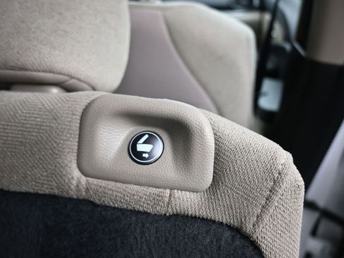 Used 2020 Honda Pilot EX image 47